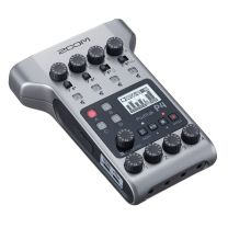 Zoom P4 Multitrack Podcast Recorder